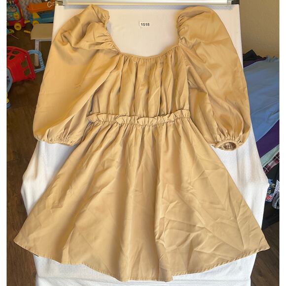 In the Style Women Mini Dress size M Beige Fit & Flared V-neck Puffy Half Sleeve - Picture 9 of 11